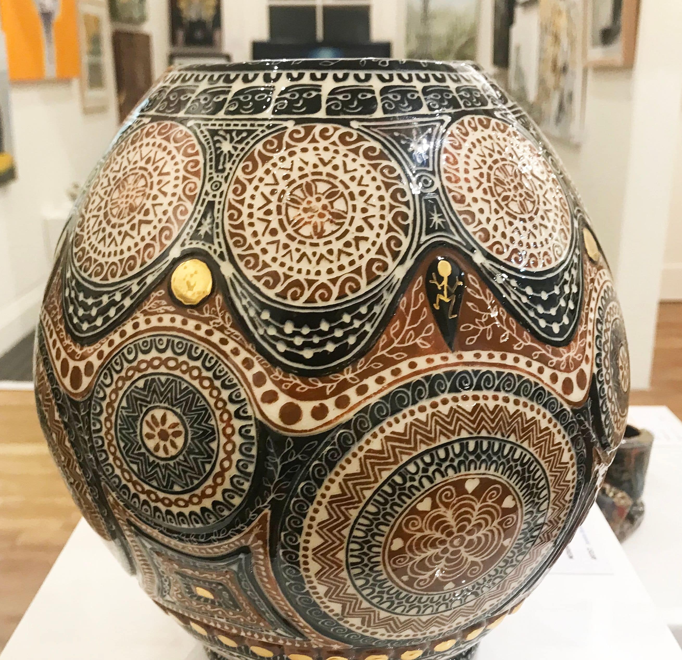 AAAward winner 3D Winner – Janette Bickley for her Ceramic, decorative stoneware vase “The Wedding” with additional description “Carved and sgraffito decorative